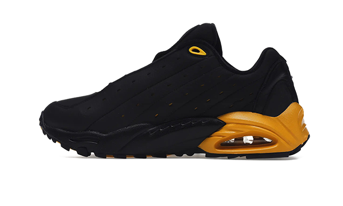 Nocta Black University Gold