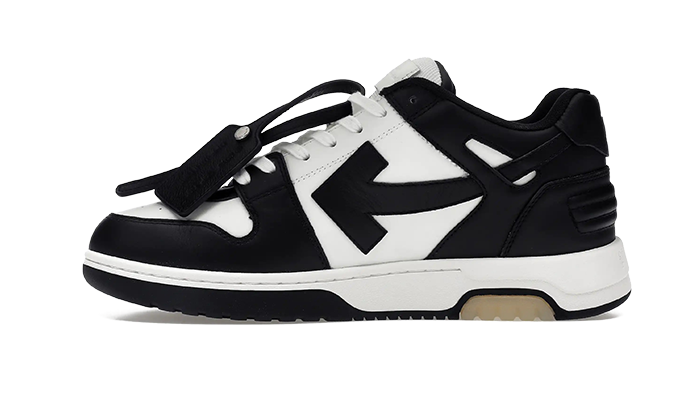 Out Of Office (Bianche e Nere)