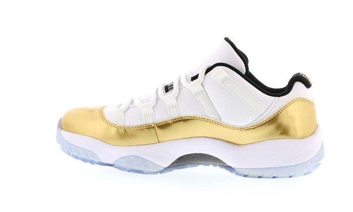 Retro Closing Ceremony