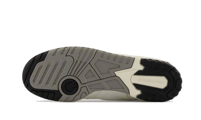 New-Balance-550-Cream-Black-3_800x.png